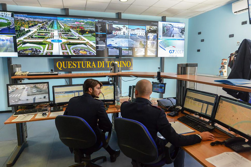 Three control rooms for city surveillance, Italy