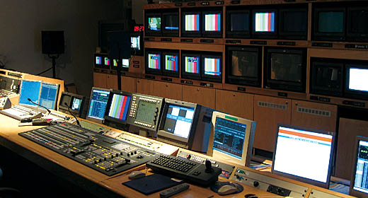 Seamless Switch™ - 가장 빠른 전문 A/V 컨텐츠 경험 제공