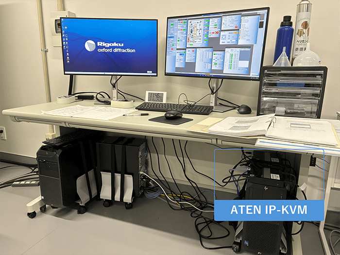 機器IP-KVM接続された研究装置