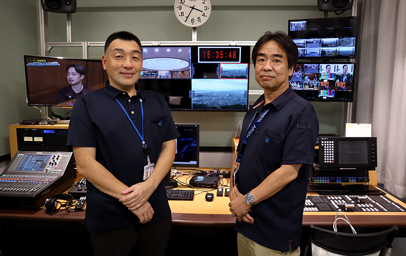 ケーブルテレビ徳島株式会社/コンテンツ事業部長 湯村修平様(左)、ネットワーク技術部長 岩佐達矢様(右)